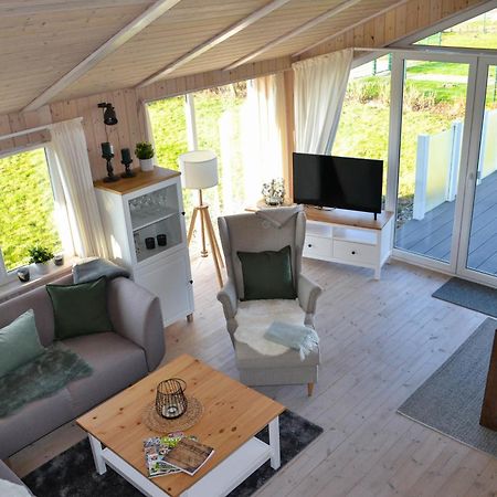 Ferienhaus "Deichglueck" Direkt An Der Nordsee Wesselburenerkoog Екстериор снимка